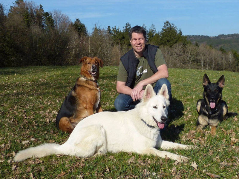 Weißer Schweizer Schäferhund Shamrock Shepherds´ Donnerwetter